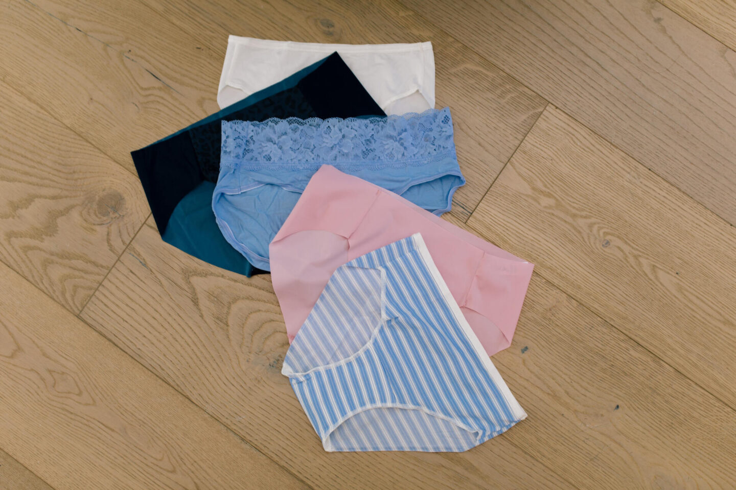 4th of July Deals by popular Nashville life and style blog, Hello Happiness: image of Soma underwear.
