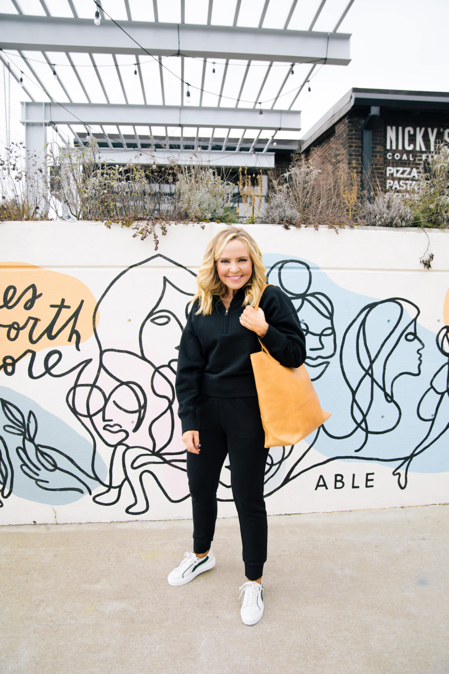 able nashville reviewed by top Nashville fashion blogger, Hello Happiness.